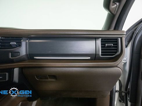 Used 2024 Ford Expedition Max King Ranch AWD/4WD image 45
