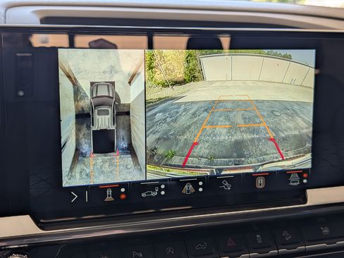 Used 2024 GMC Sierra 1500 Elevation w/ Elevation Premium Package image 28