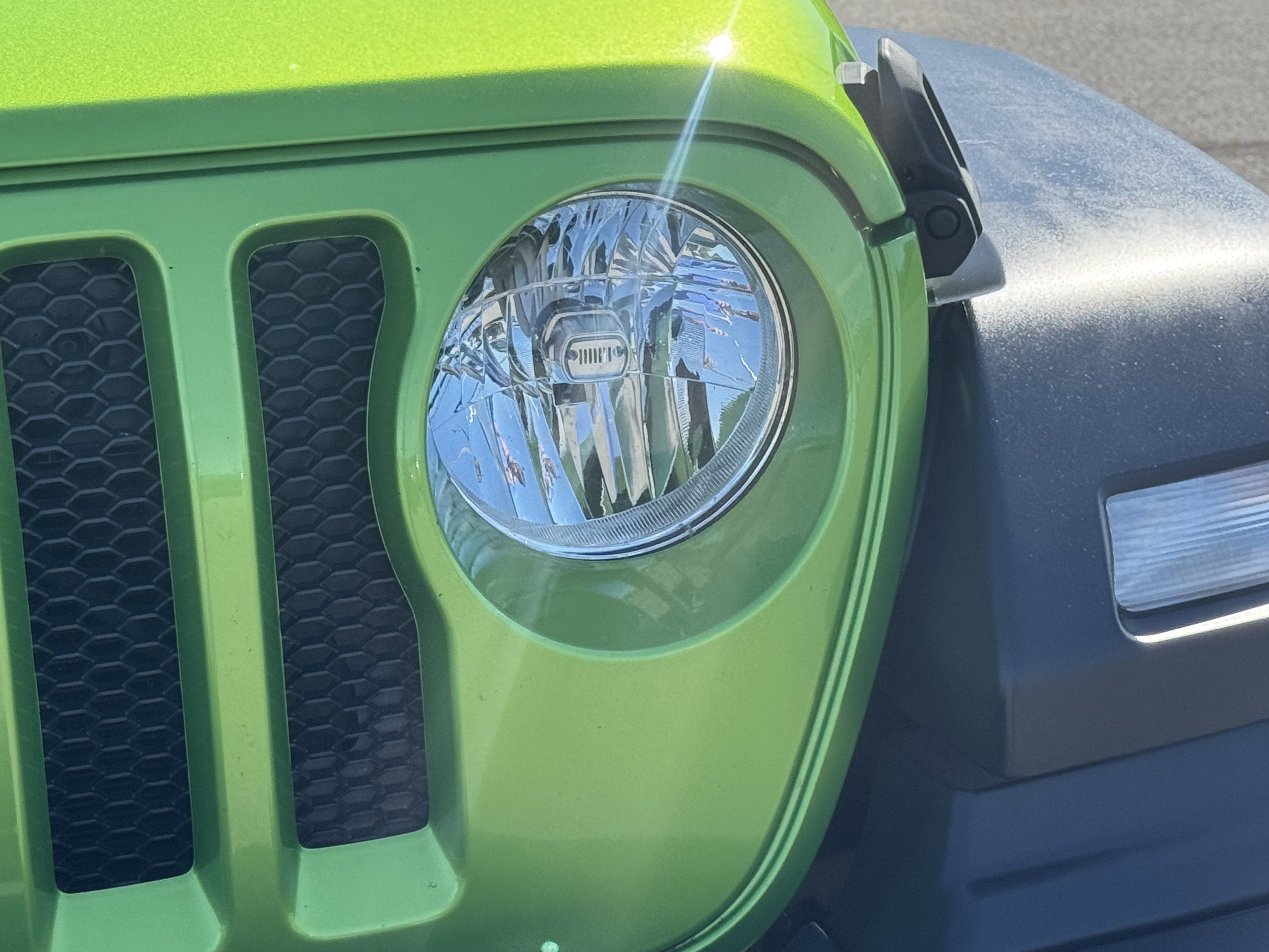Used 2018 Jeep Wrangler Unlimited Sport S AWD/4WD image 10