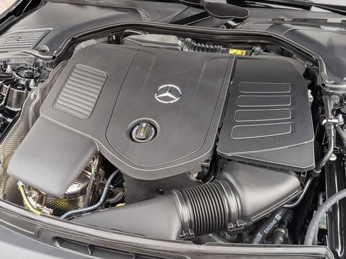 Certified 2025 Mercedes-Benz C 300 4MATIC Sedan image 41