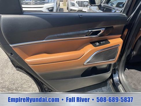 Used 2024 Kia Telluride SX Prestige X-Line AWD/4WD image 16