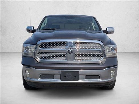 Used 2014 RAM 1500 Laramie w/ Convenience Group AWD/4WD image 2