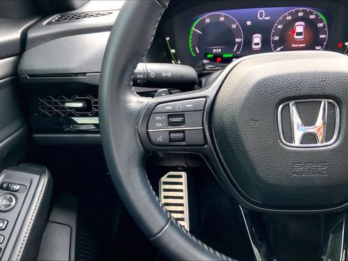 Used 2024 Honda Accord Sport image 46