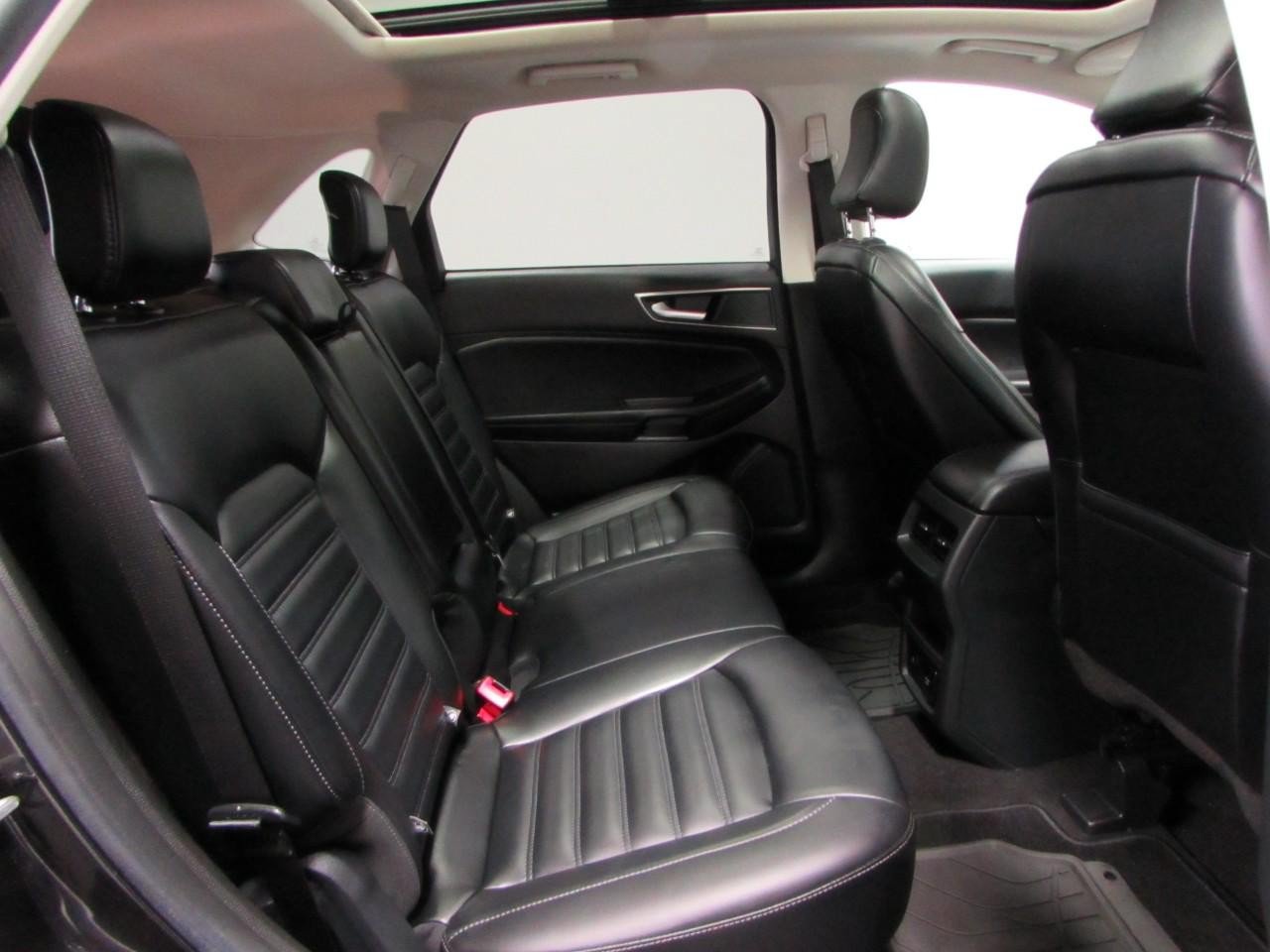 Used 2024 Ford Edge SEL w/ Convenience Package AWD/4WD image 19
