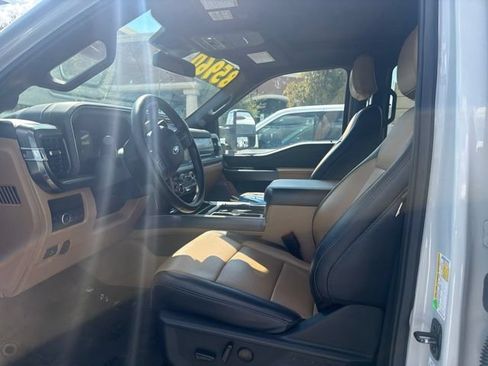Used 2025 Ford F450 Lariat w/ Chrome Package AWD/4WD image 27