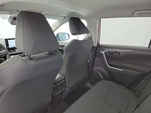 Used 2025 Toyota RAV4 LE AWD/4WD image 14