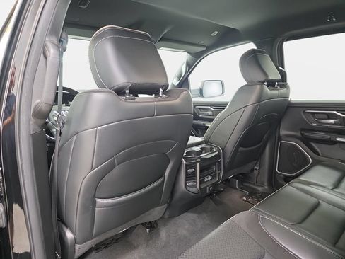 Used 2022 RAM 1500 Laramie w/ Sport Appearance Package AWD/4WD image 10
