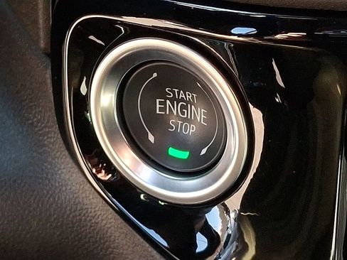 Used 2025 Chevrolet Silverado 1500 LTZ w/ LTZ Premium Package image 26