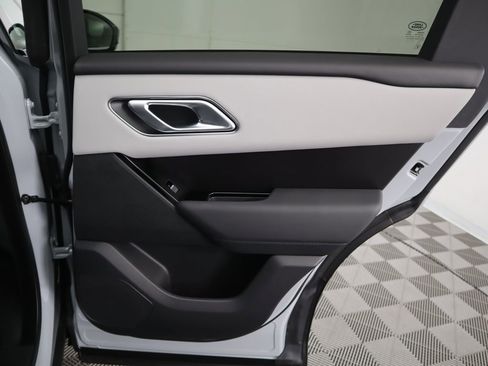 New 2026 Land Rover Range Rover Velar Dynamic SE image 28