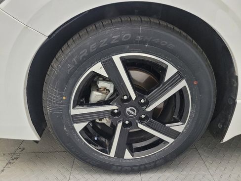 Used 2024 Nissan Sentra SV w/ All-Weather Package FWD image 31