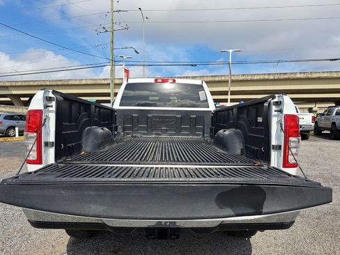 Used 2024 RAM 2500 Big Horn AWD/4WD image 27