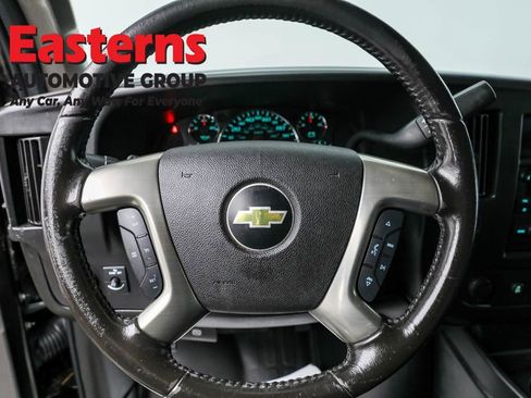 Used 2016 Chevrolet Express 2500 image 10