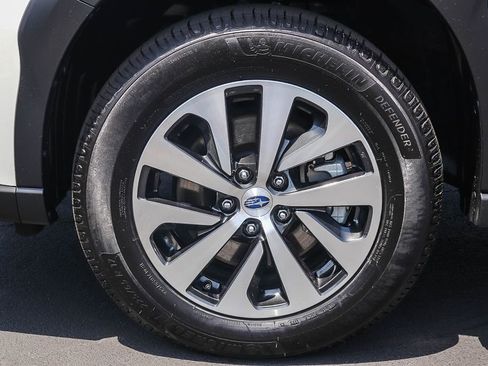 Certified 2024 Subaru Outback Premium AWD/4WD image 13
