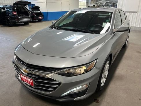 Used 2024 Chevrolet Malibu LT FWD image 7
