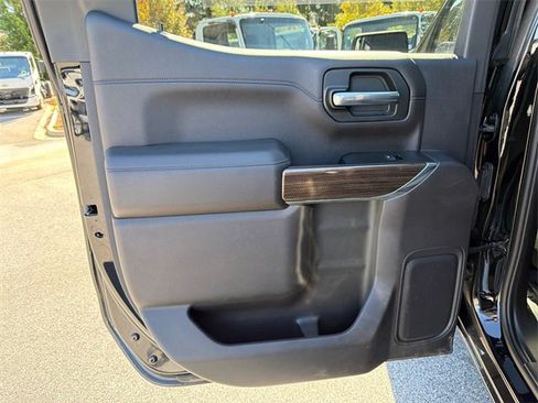 Used 2020 Chevrolet Silverado 1500 RST image 21