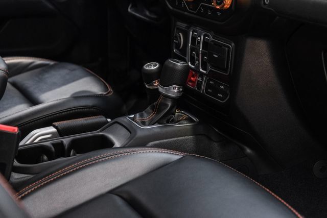 Used 2021 Jeep Gladiator Mojave AWD/4WD image 64