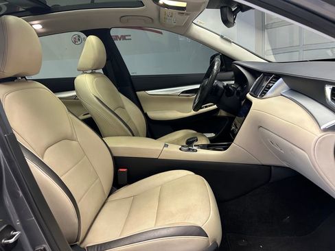 Used 2019 INFINITI QX50 Luxe image 27