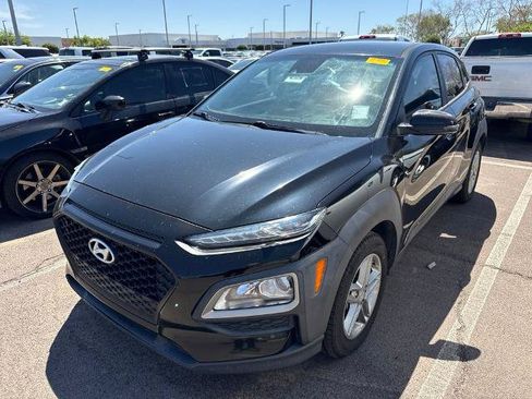 Used 2020 Hyundai Kona SE AWD/4WD image 2