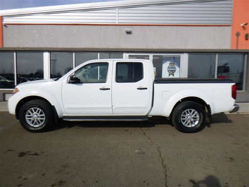 Used 2015 Nissan Frontier SV w/ SV Value Truck Package image 2