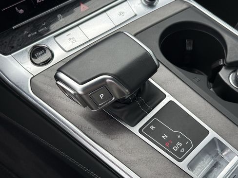Used 2024 Audi A6 Premium Plus AWD/4WD image 25