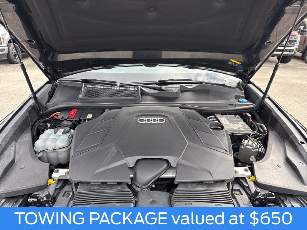 Used 2019 Audi Q8 Premium w/ Convenience Package AWD/4WD image 29