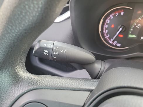Certified 2023 Toyota RAV4 LE FWD image 30