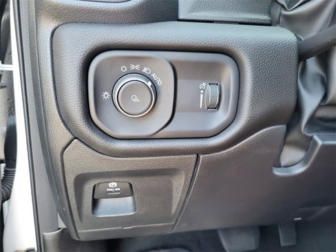 Used 2024 RAM 1500 Laramie image 27
