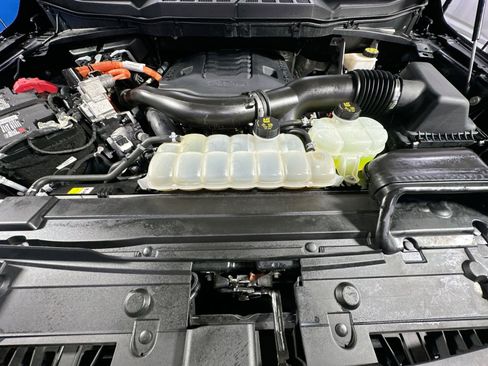 Used 2022 Ford F150 Platinum w/ Equipment Group 701A High image 37