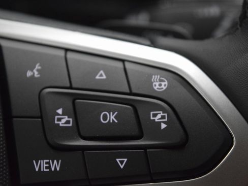 New 2025 Volkswagen Atlas SEL Premium R-Line image 13