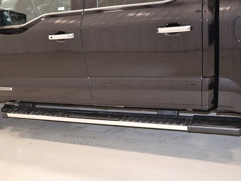 New 2025 Ford F150 Lariat w/ Equipment Group 502A High image 36