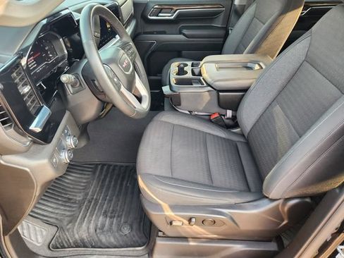 Used 2024 GMC Sierra 1500 Elevation RWD image 13