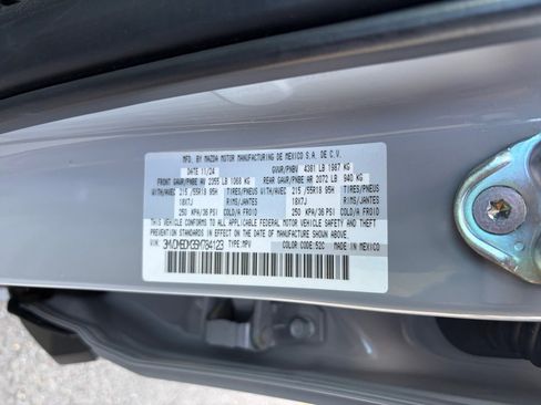 Used 2025 MAZDA CX-30 AWD 2.5 S w/ Premium Package image 35