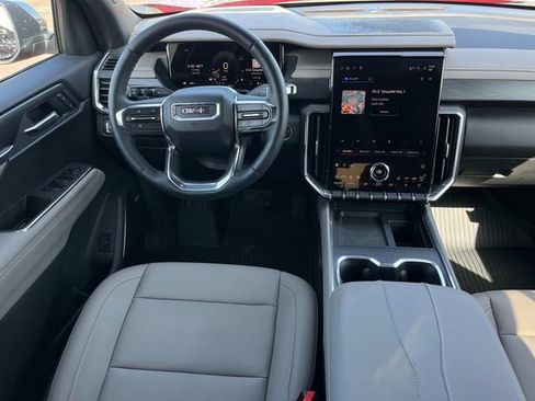 New 2025 GMC Acadia Elevation w/ Elevation Premium Package FWD image 17