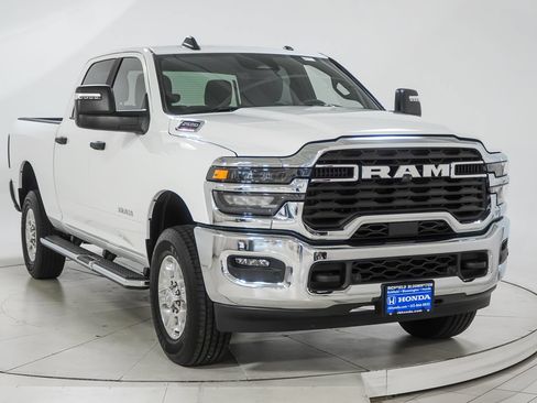 Used 2026 RAM 2500 Big Horn AWD/4WD image 14