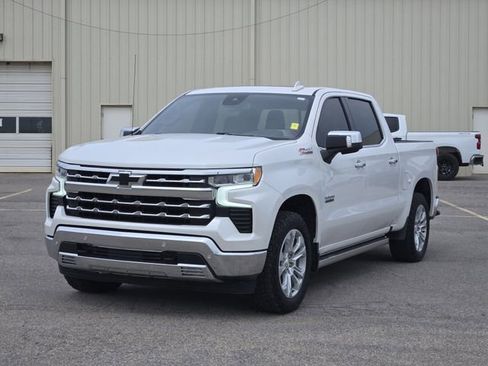 Used 2022 Chevrolet Silverado 1500 LTZ w/ LTZ Premium Texas Edition AWD/4WD image 3
