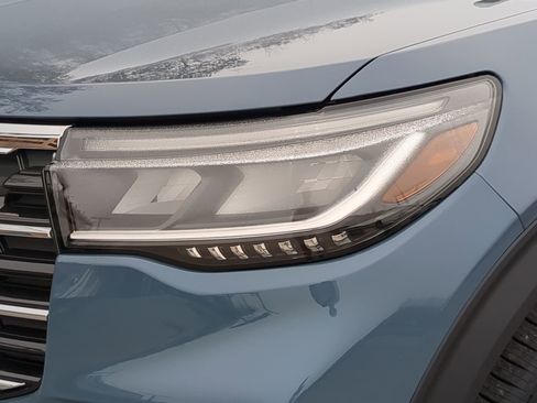 New 2026 Ford Explorer Active image 39