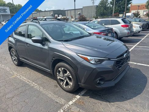 Used 2024 Subaru Crosstrek 2.0i Premium AWD/4WD image 3
