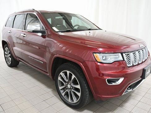 Used 2018 Jeep Grand Cherokee Overland AWD/4WD image 15