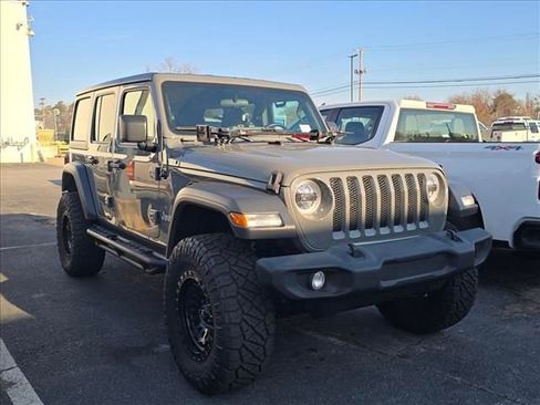 Used 2019 Jeep Wrangler Unlimited Sport S image 1