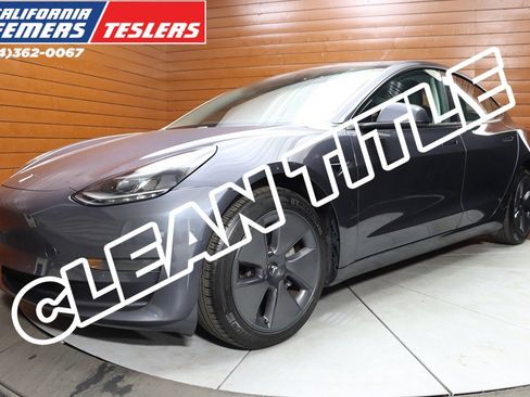Used 2023 Tesla Model 3 Standard Range RWD image 1