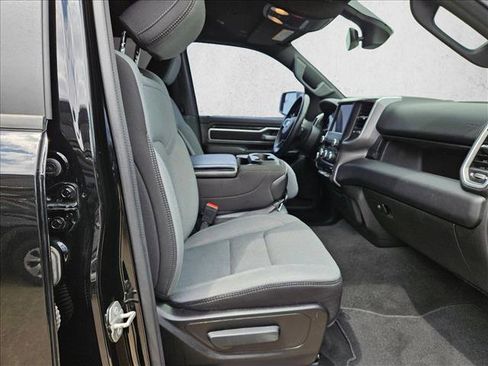 Used 2023 RAM 1500 Big Horn image 18