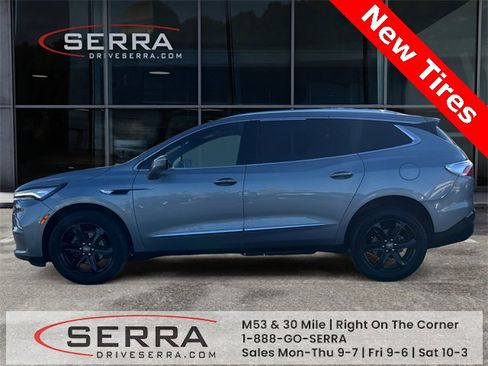 Used 2024 Buick Enclave Essence w/ Experience Buick Package image 2