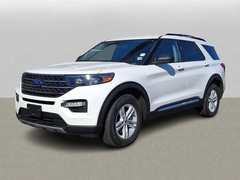 Used 2022 Ford Explorer XLT w/ Equipment Group 202A AWD/4WD image 1