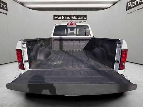 New 2026 RAM 3500 Tradesman AWD/4WD image 21