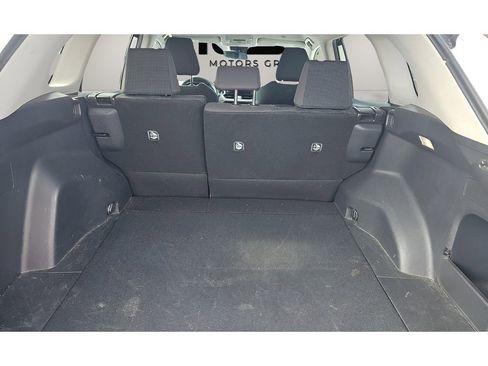 Used 2024 Toyota RAV4 LE AWD/4WD image 13