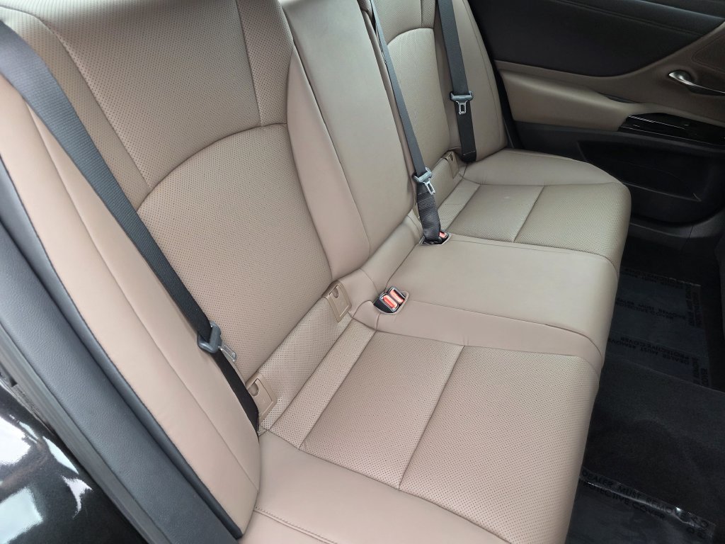 Certified 2024 Lexus ES 350 w/ Premium Package FWD image 20