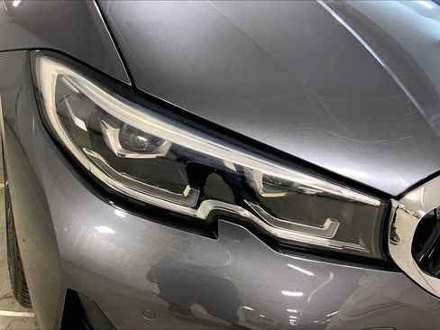 Used 2019 BMW 330i xDrive Sedan w/ Convenience Package image 27