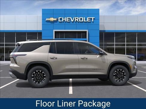 New 2026 Chevrolet Traverse Z71 w/ Enhanced Driving Package AWD/4WD image 5