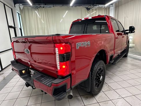 Used 2024 Ford F250 Lariat w/ Black Appearance Package image 5