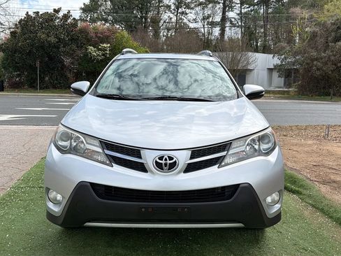 Used 2013 Toyota RAV4 XLE image 3